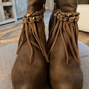 Sbicca Vintage Collections Platform fringe boot